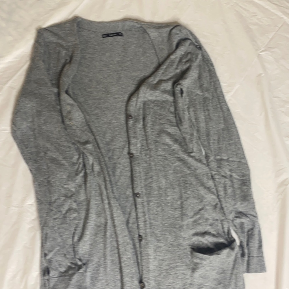 Light weight cardigan